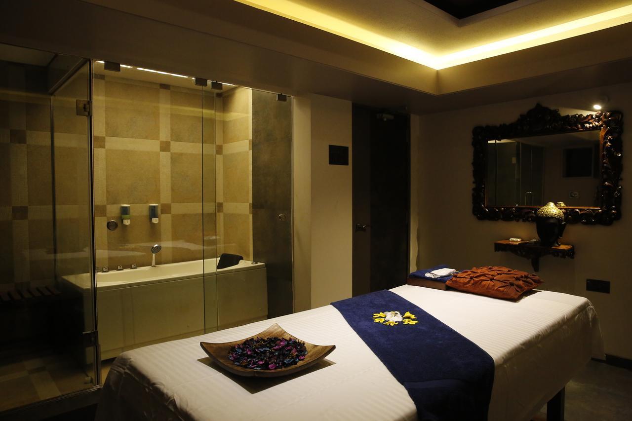 Abhishek Beach Resort And Spa Ganpatipule Exterior foto